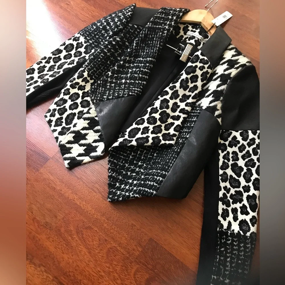 NWT Alice + Olivia Harvey Leather Patchwork Draped Lapel Blazer Jacket M - Picture 3 of 17